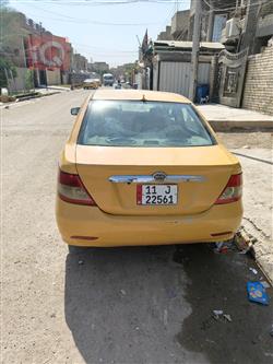 بی وای دی F3